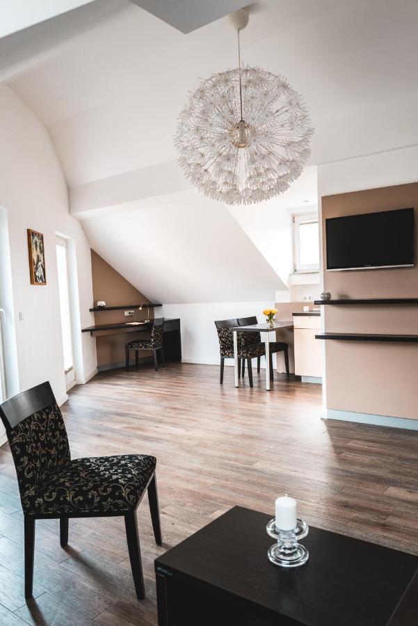 Hotel Restaurant Zur Post Бонн Экстерьер фото