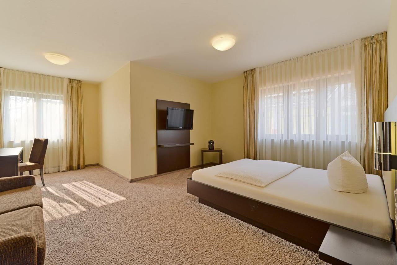 Hotel Restaurant Zur Post Бонн Экстерьер фото