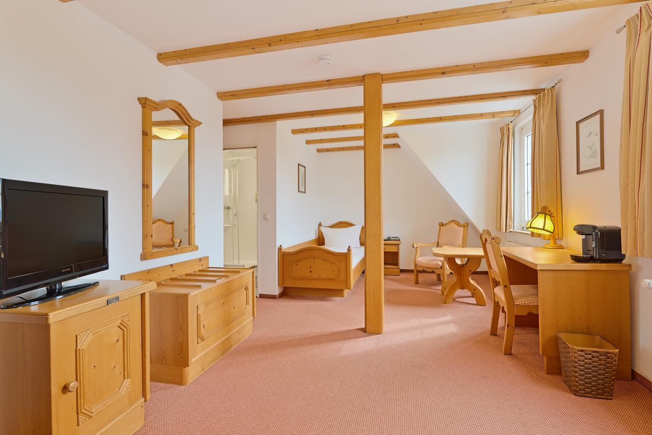 Hotel Restaurant Zur Post Бонн Экстерьер фото